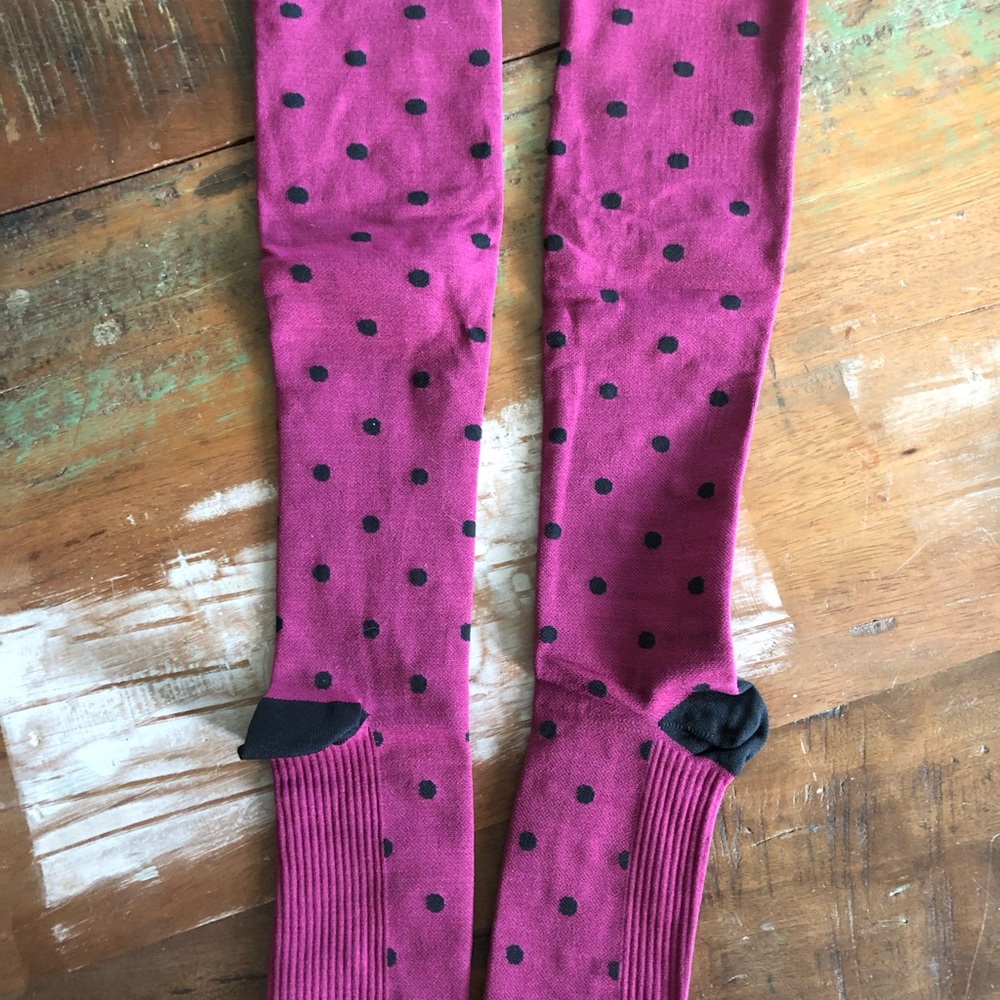NEW Elite Performance Compression Socks 3 Pack. - Picture 4 of 6